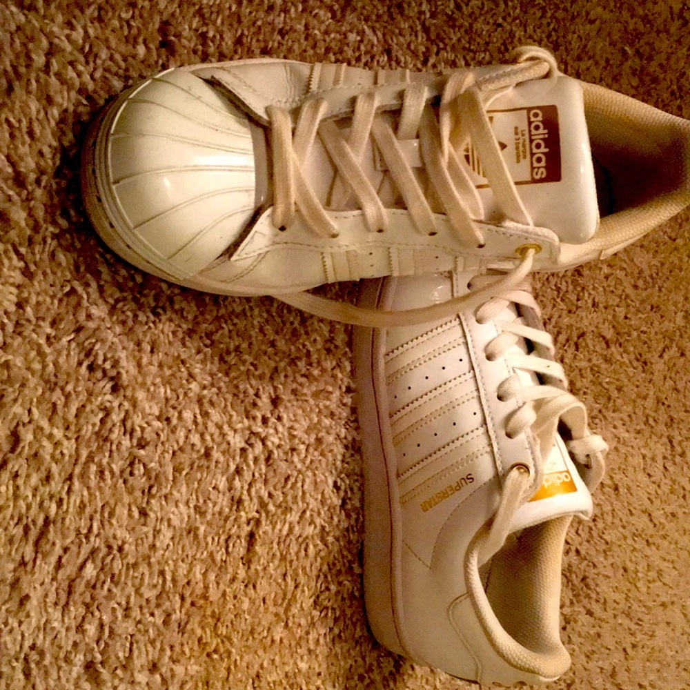 Adidas White patent leather tennis shoes